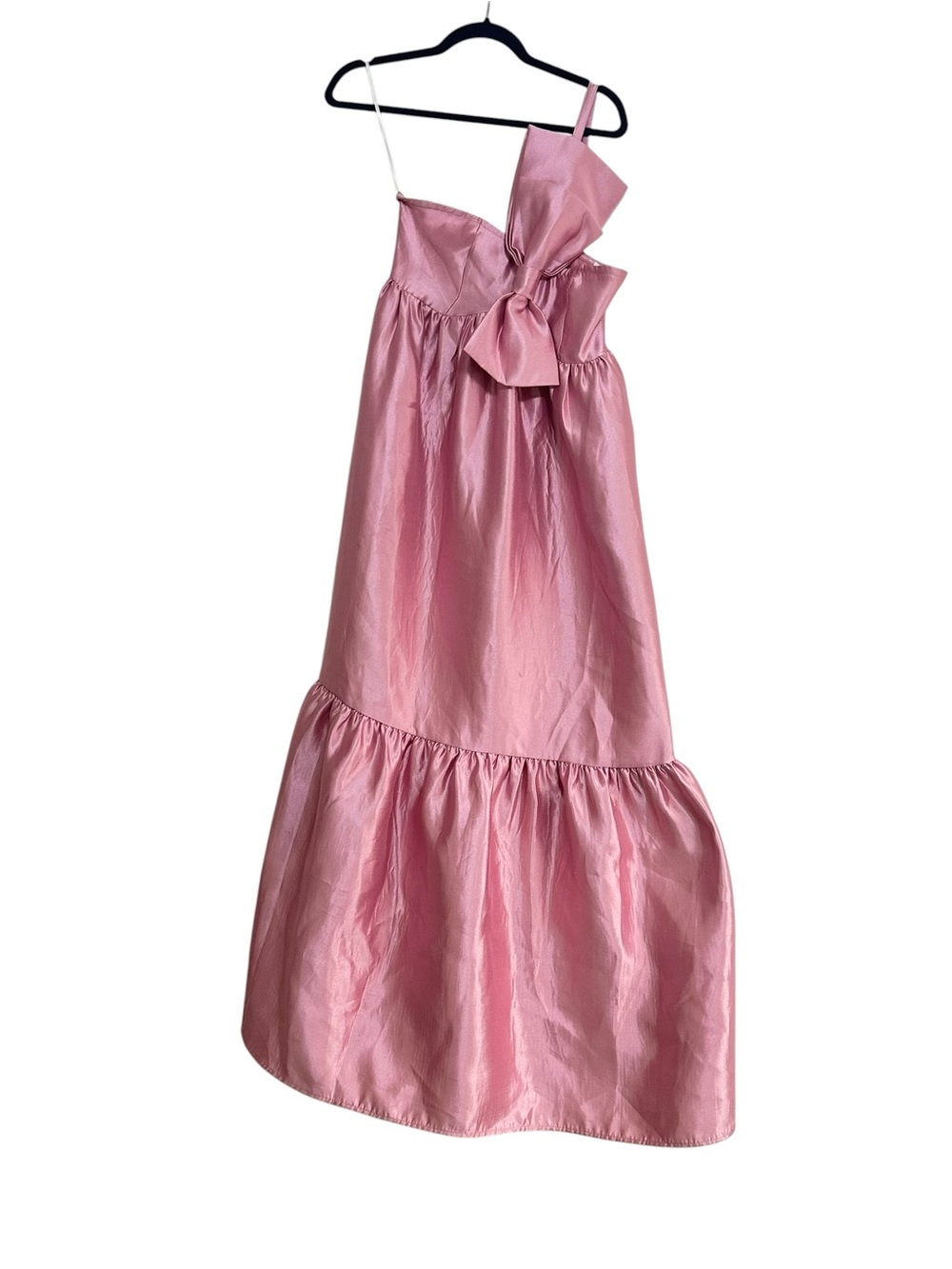 NEW Petal & Pup Betina Pink One-Shoulder Bow Tiered Dress, Small - Picture 3 of 7